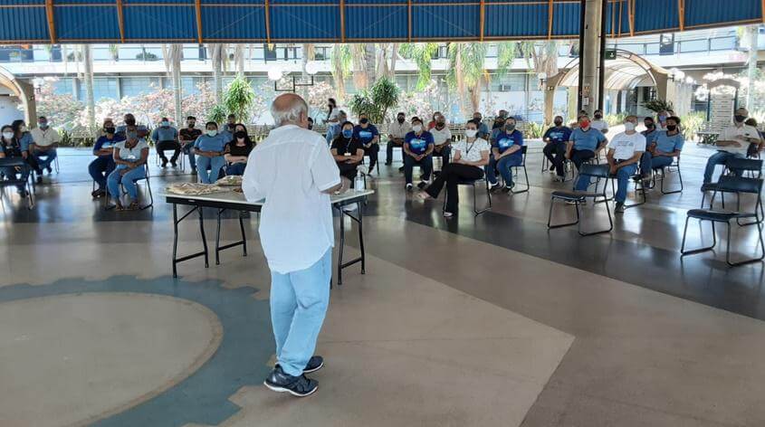 Acolhimento aos funcionários marca início das atividades do UNIVEM em 2021