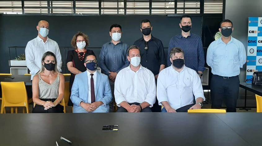 Associação Comercial e Industrial de Barueri, FACESP e ACIM visitam laboratórios do UNIVEM