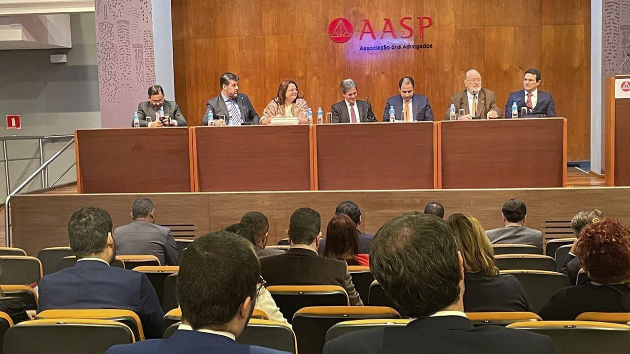 Docentes da coordenação do curso de Direito do Univem marcam presença no 1º Encontro Nacional de Coordenadores do Curso de Direito do Brasil