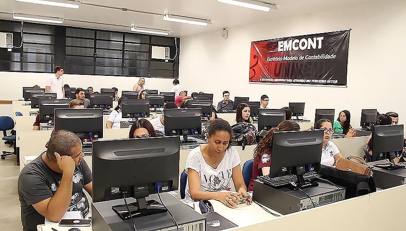 Curso de Ciências Contábeis do UNIVEM é 4 estrelas pelo Guia das Faculdades Estadão