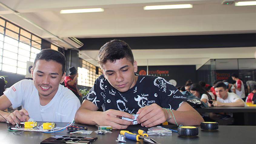 II Olimpíada de Robótica do UNIVEM atrai cerca de 100 participantes