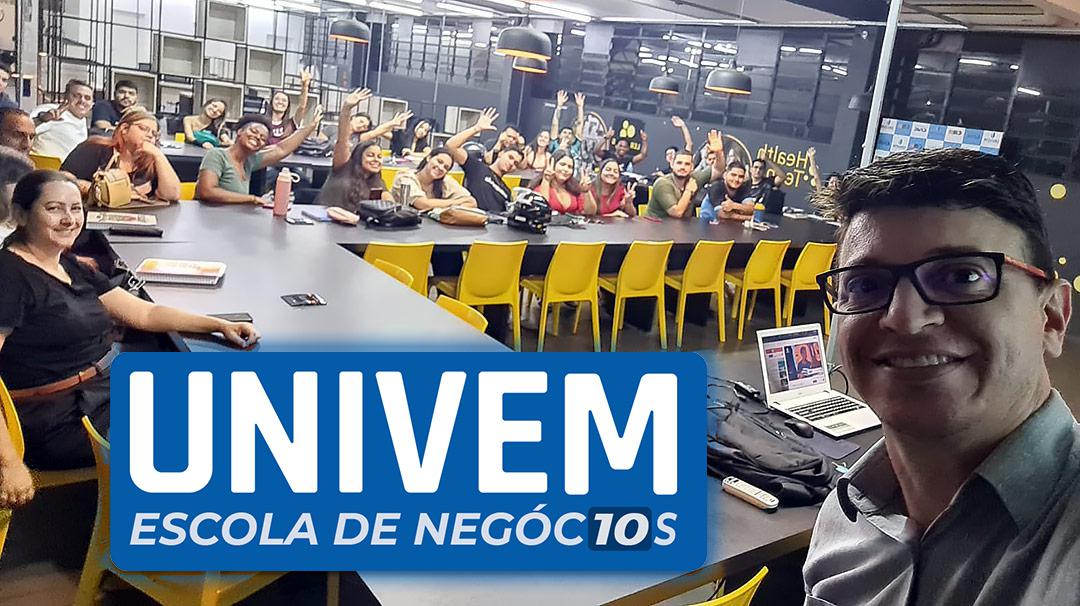 Aula com os cursos de Administração e Ciências Contábeis da Escola de Negócios do UNIVEM